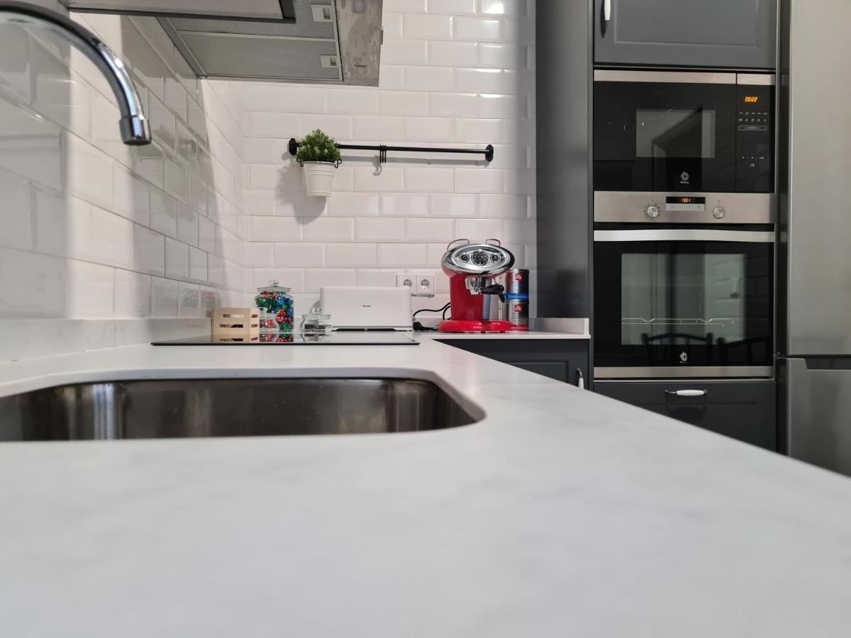 Appartement Avec 2 chambre *